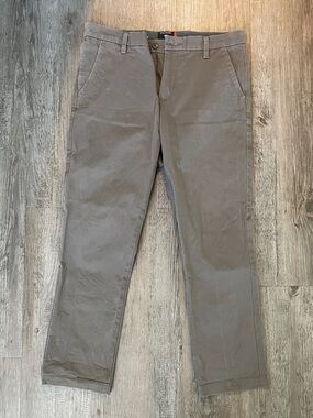 Dockers 32 Waist Men’s Classic Straight Slim Fit Chinos - Gray